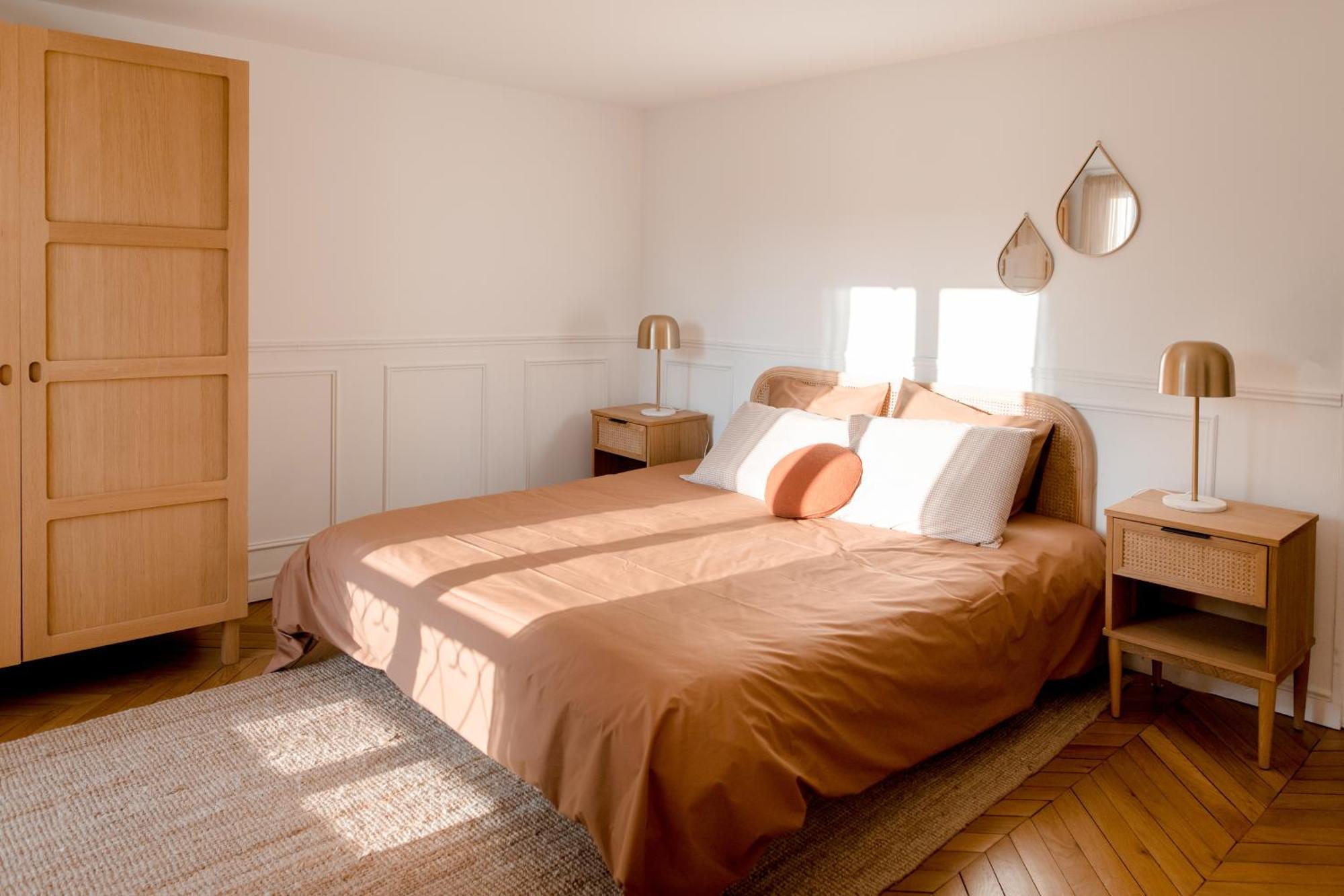 Chambres dans maison familiale avec jardin et studio au sein du Triangle d'Or de Rueil Malmaison, aux portes de Paris et la Défense Exterior foto